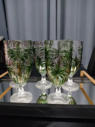 Jogo de 5 taças Palm tree, com bandeja espelhada.