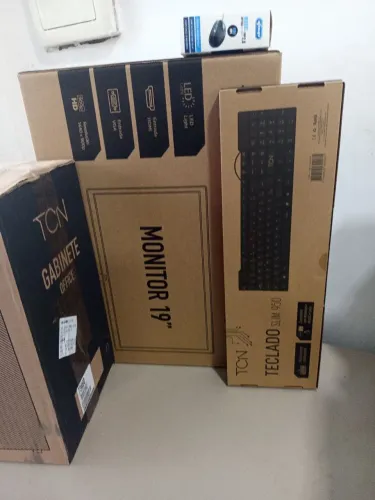 Computador completo novo core i7 8GB SSD monitor 19 top