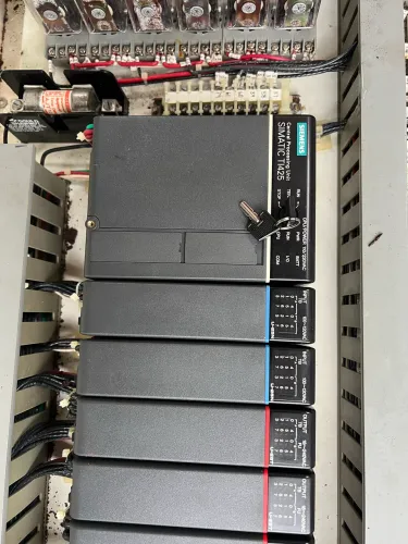 SIEMENS Central Processing Unit SIMATIC TI425