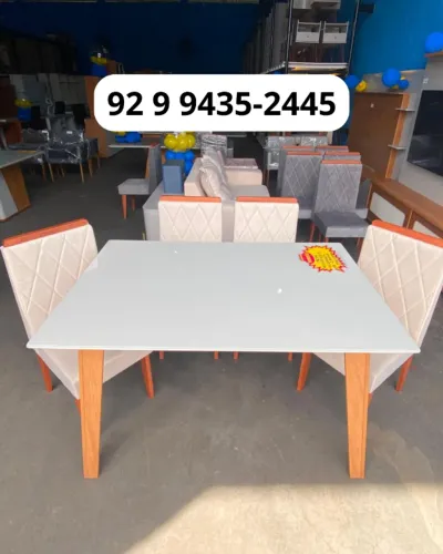 Mesa de Jantar 4 Lugares - R$ 1.799