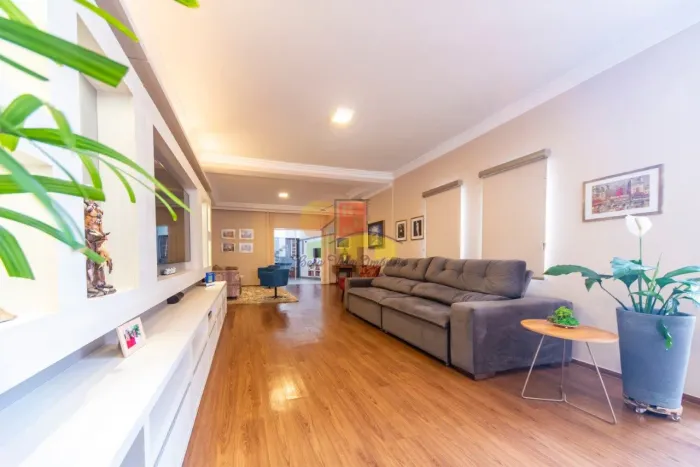 CASA TÉRREA 400M² 4 SÚITES 8 VGS - VL ASSUNÇÃO SBC