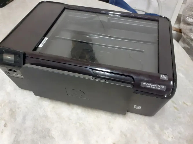 Impressora HP C4780 Sem Fio Wireless Só Funciona Impressora Vai Sem os Cartuchos