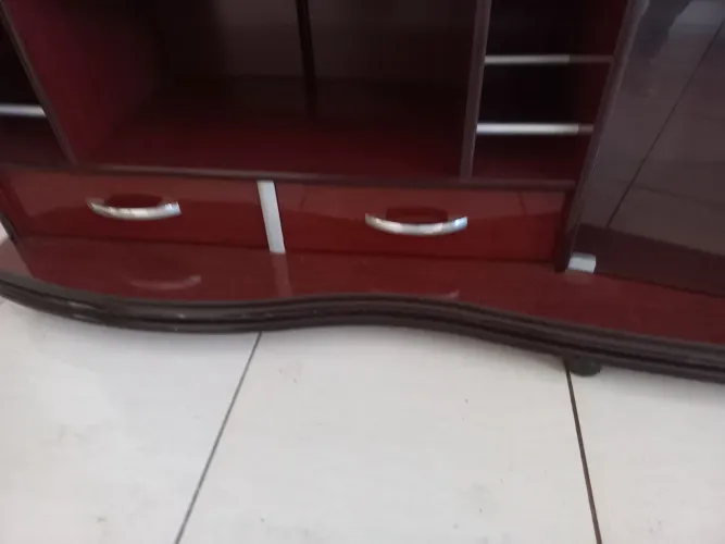 Vendo um Rak de sala reformado em ótimas condições