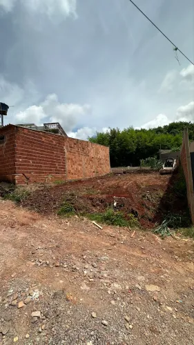 VENDE-SE LOTE - OPORTUNIDADE!