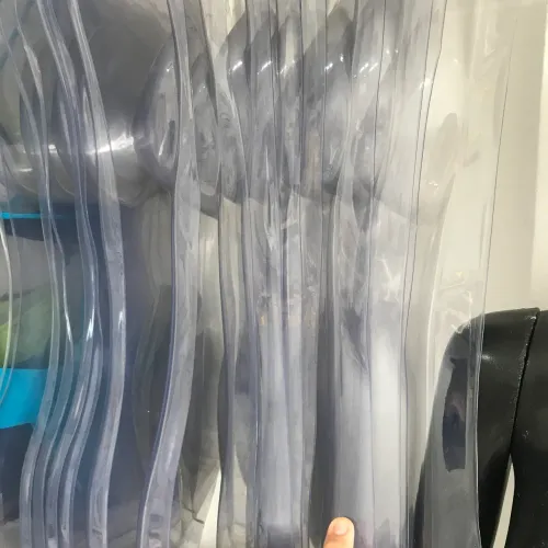 Cabide de PVC para biquíni