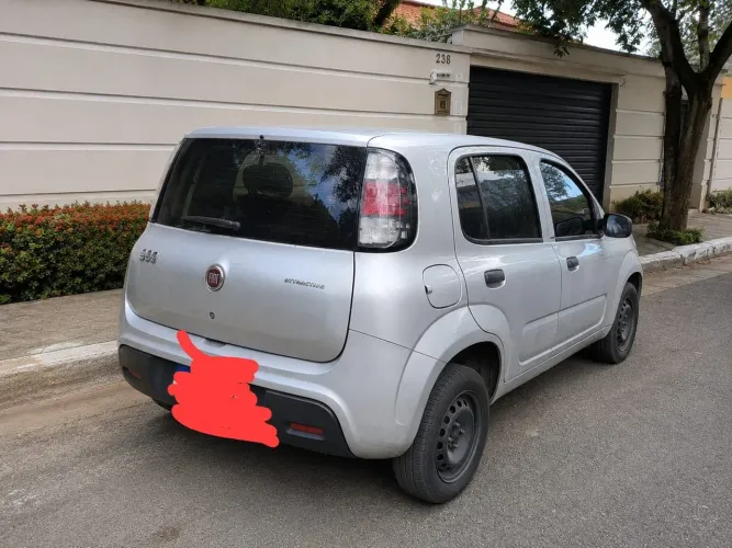 Aluguel de carros para aplicativos ou outros serviços de pequenas entregas.