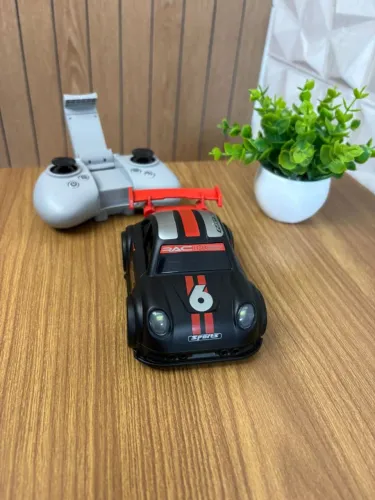 Carrinho de controle remoto