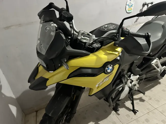 BMW 2020 GS F750 Amarela
