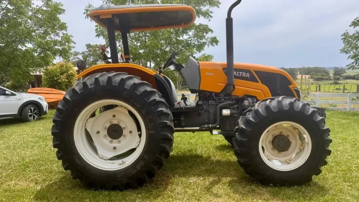 Valtra 950r