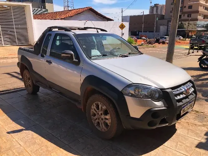 Fiat Strada Adventure 1.8/ 1.8 Locker Flex CE 2009