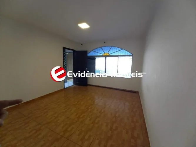 Casa com 2 dormitórios à venda, 113 m² por R$ 580.000,00 - Vila Scarpelli - Santo André/SP