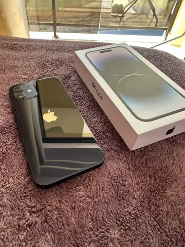 iPhone 12 64