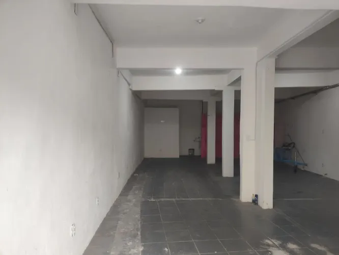 PONTO COMERCIAL 100m2