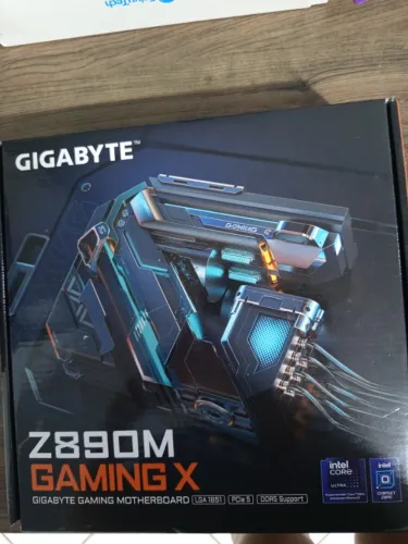 Placa mãe Z890M GamingX