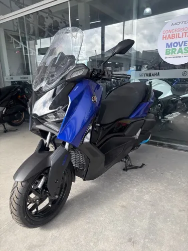 Xmax 300