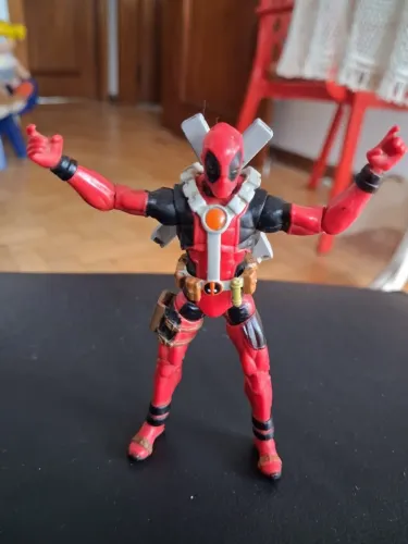Deadpool Boneco Articulado 10cm Marvel Hasbro 2008 (Usado)