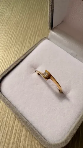 Anel solitário ouro 18k