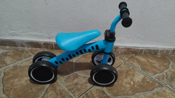 Bicicleta de equilíbrio