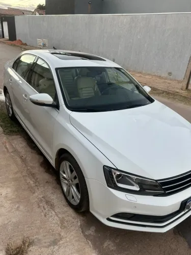 Volkswagen Jetta Highline 2.0 TSI 16V 4P Tiptronic 2016
