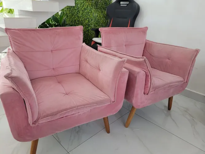 Poltrona Decorativa Para Sala Recepção/ Escritório