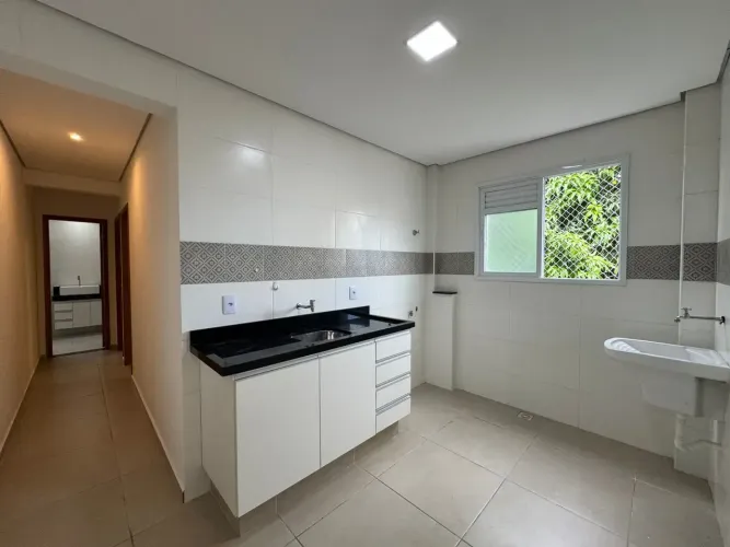 ALUGA-SE Lindo Apartamento com 60 m² e 2 domitórios na Vila Valença em São Vicente - SP