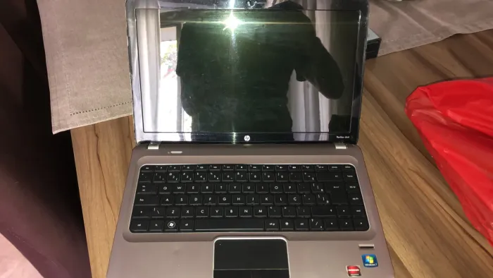 Notebook core i5 hp 4 Gb memória ram 700 Gb HD