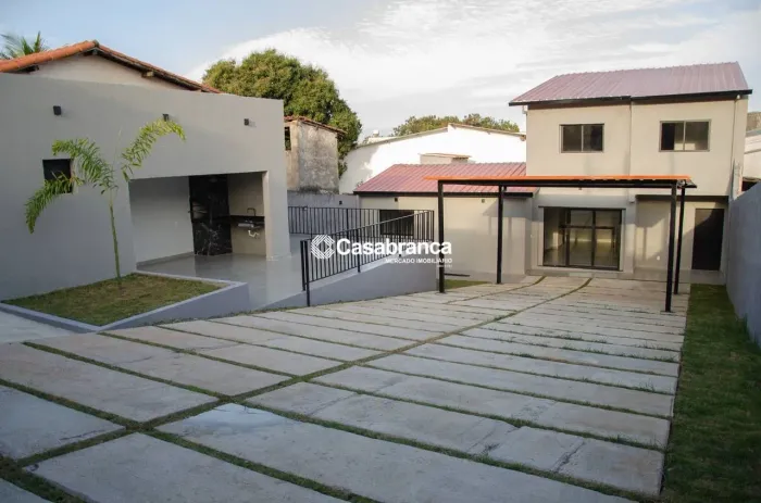 Casa à venda com 03 suítes no Jardim Europa em Sorocaba/SP.