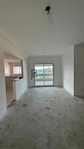 Apartamento de 3 dormitórios com suíte e com laser de clube no bairro Boqueirão - Praia Gr
