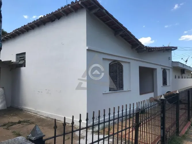 Casa à venda e para alugar em Campinas, Vila Estanislau, com 7 quartos, com 118 m²