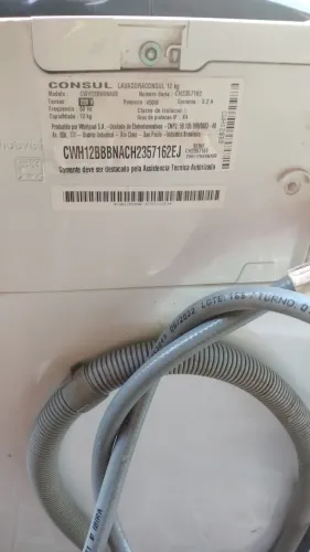 Vende-se uma Consul de 12 kg semi-nova