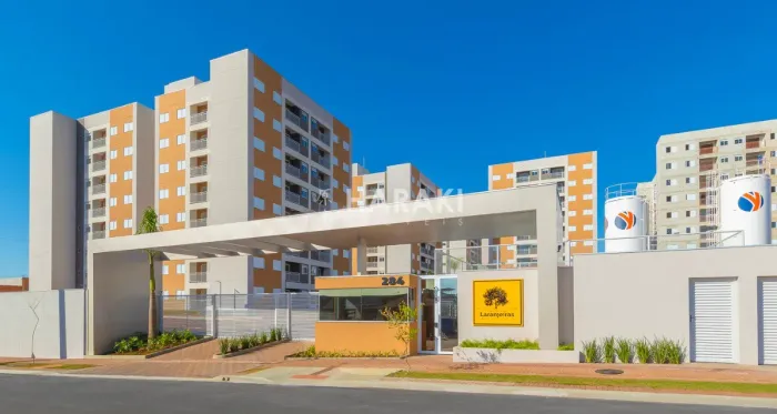 Apartamento á venda no Solar das laranjeiras em Maringá