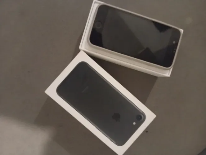 iPhone 7 à Venda - Excelente Estado