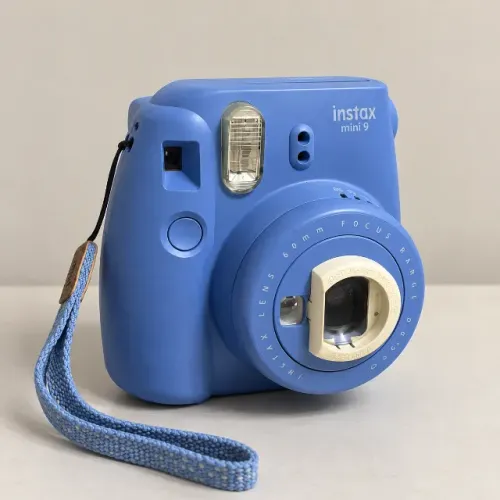 Câmera Instax Mini 9 azul