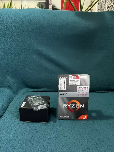 Ryzen 3 3200G!