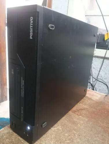 Vendo - CPU positivo proc Celeron G1820 2.70 com 8 gigas ram HD 500 Wind 10 office 2019 r