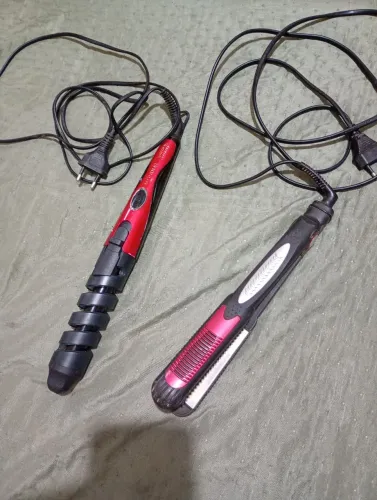 Semi novos, em bom Estado de uso