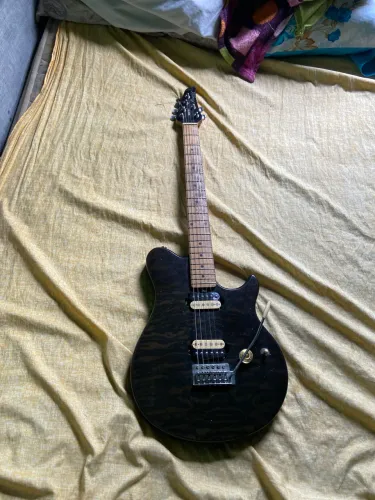 Guitarra menphis tagima - mgm 100 Rock - Vendo ou Troco!