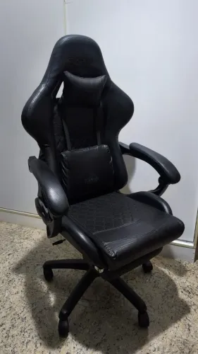 Cadeira Gamer KBM! GAMING Tempest CG600 Preta - Reclinável 180° com Descanso de Pernas
