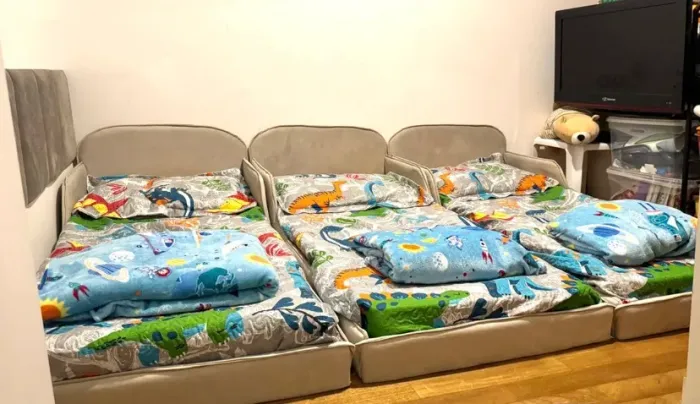 Cama infantil montessori 1,50m x 50cm novíssimas.