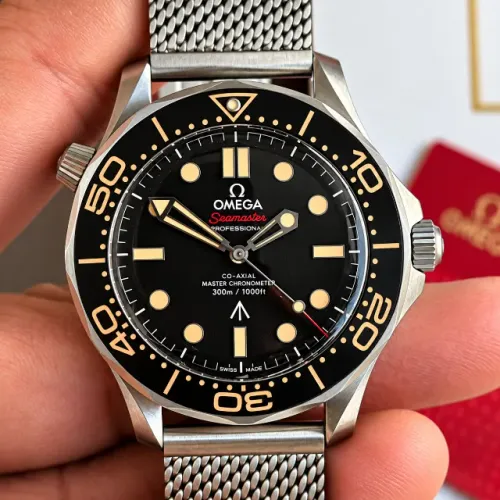 Relógio Omega 007 - Titanium