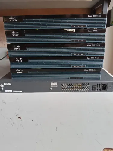 Roteadores Cisco