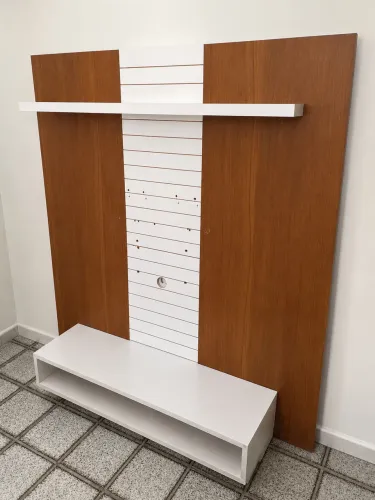 Painel para TV - Ótimo estado
