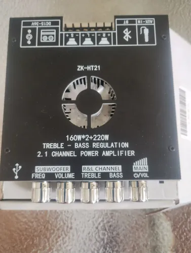 Amplificador HT21