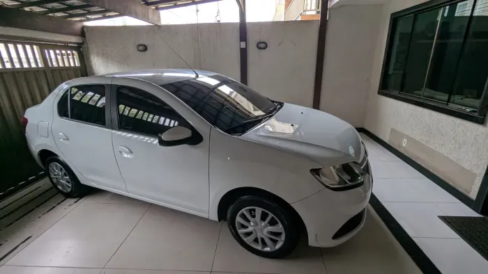 Renault Logan Expres. Easyr Hi-flex 1.6 8V 2015