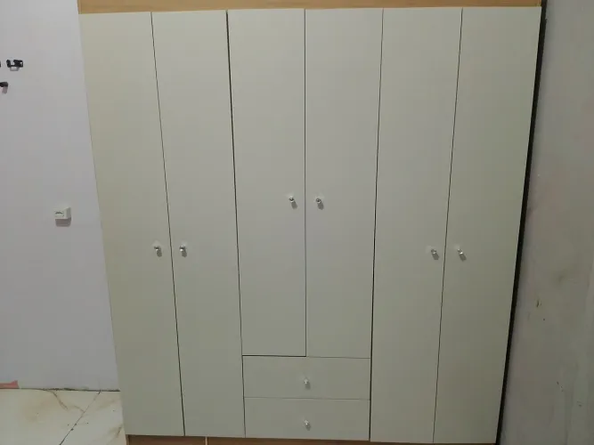 Guarda roupa novo