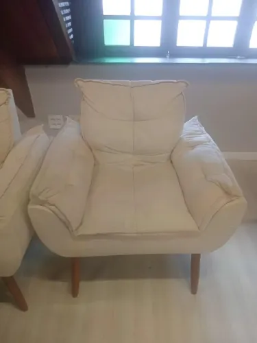 Poltrona Decorativa
