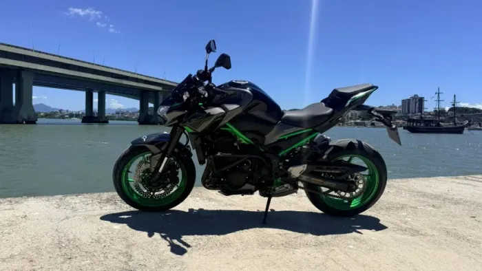 Kawasaki Z900 - 2023