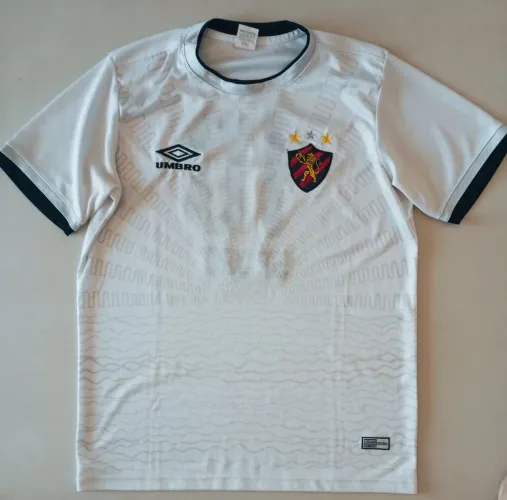 Camisa Umbro Sport de Revide