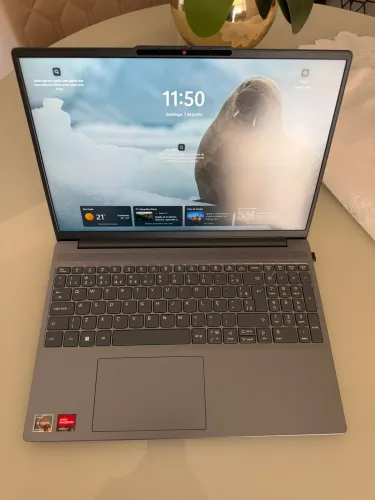 Notebook Lenovo IdeaPad Slim 3 Ryzen 7