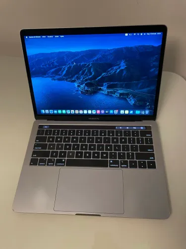 MacBook Pro 13 2019 i5 8GB 128GB SSD Touch Bar 